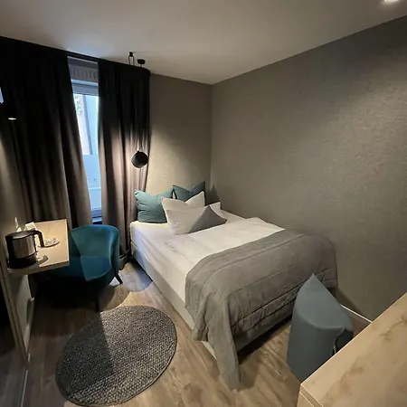 Otel Falkenturm Münih