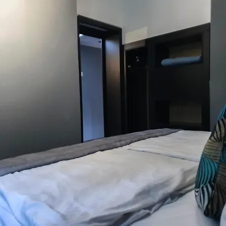 Hotel Falkenturm 2*