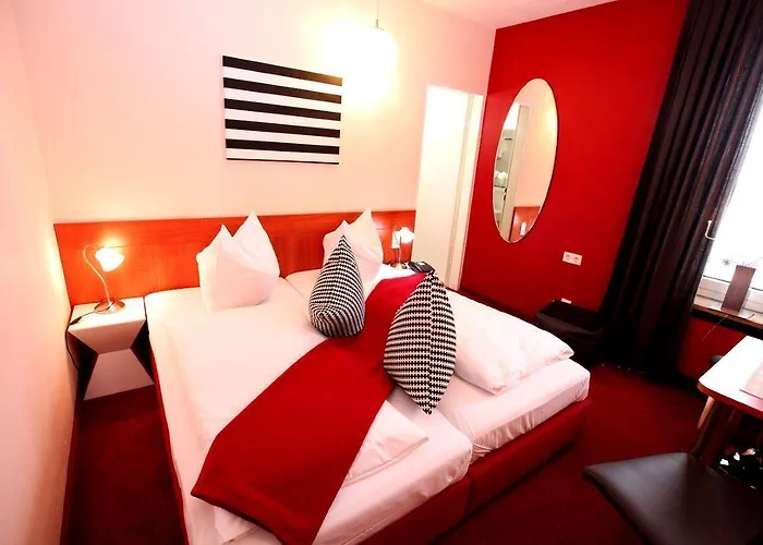 Otel Falkenturm Münih